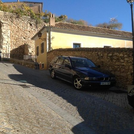 Alojamientos Turisticos Casco Antiguo II Cuenca  Eksteriør billede