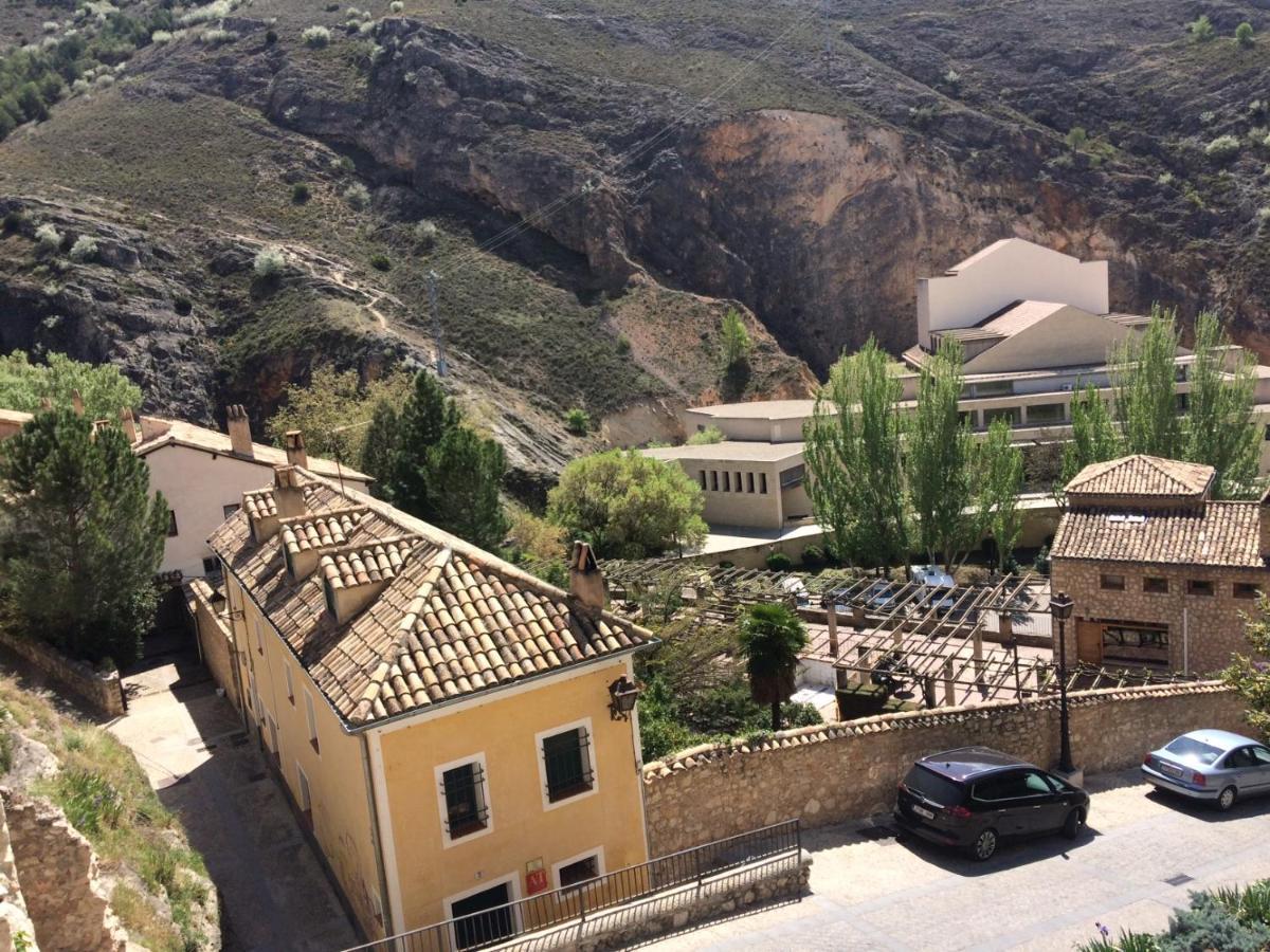 Alojamientos Turisticos Casco Antiguo II Cuenca  Eksteriør billede