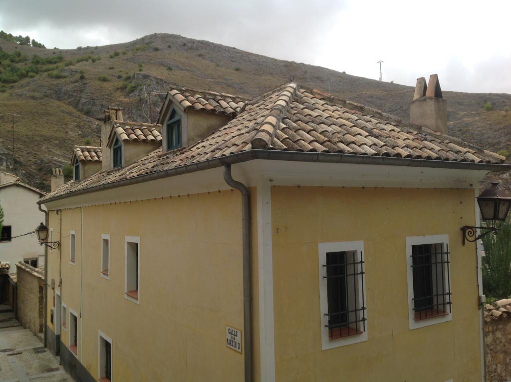 Alojamientos Turisticos Casco Antiguo II Cuenca  Eksteriør billede