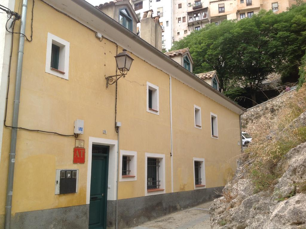 Alojamientos Turisticos Casco Antiguo II Cuenca  Eksteriør billede