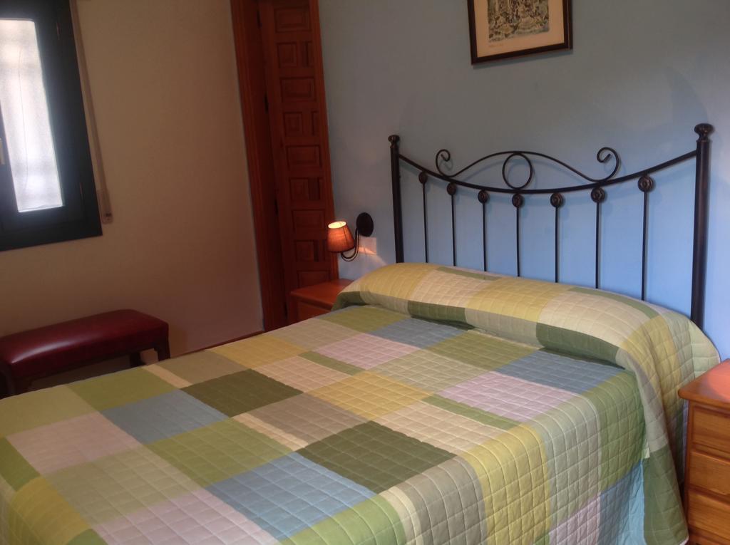 Alojamientos Turisticos Casco Antiguo II Cuenca  Eksteriør billede